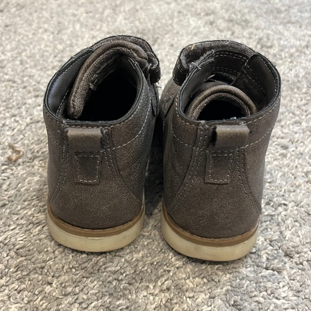 OshKosh | Gray Boots for Toddler Boys